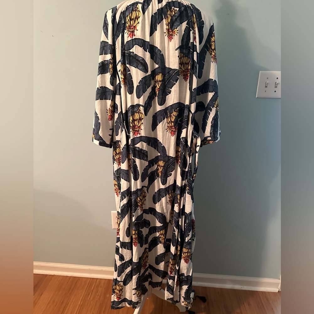 H&M White Midi Dress with Blue and Yellow Tropical Print - Picture 16 of 16